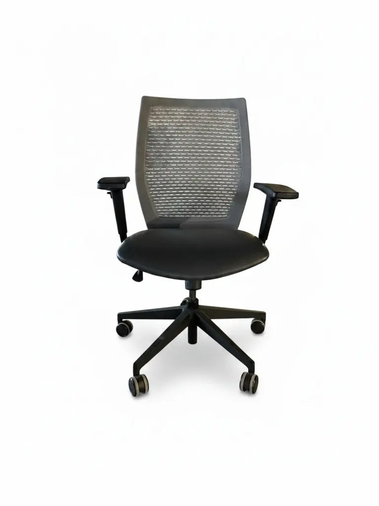 Krug - Aqua Tilter Office Chair
