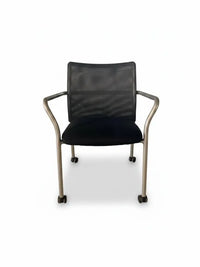 ELTRU - JERSEY GUEST CHAIR