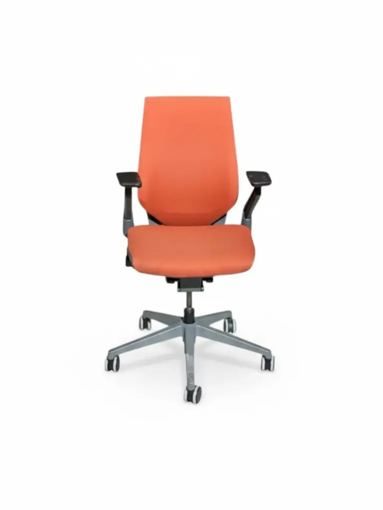 Red / Steelcase