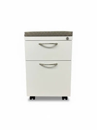 ELTRU - B/F MOBILE PEDESTAL - 02