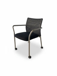 ELTRU - JERSEY GUEST CHAIR