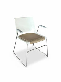 HAWORTH - VERY SERIES STACKABLE GUEST CHAIR