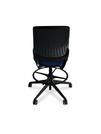 STEELCASE - QIVI STOOL