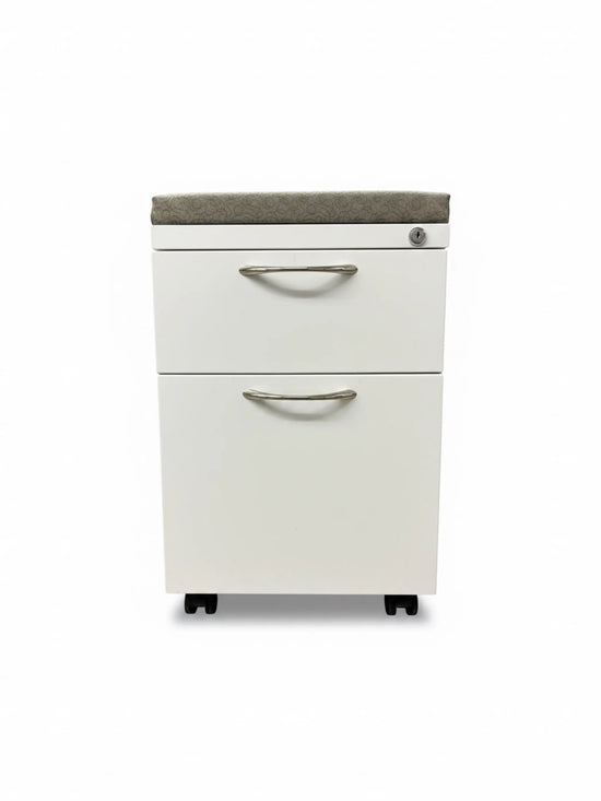Eltru - B/F Mobile Pedestal - 02