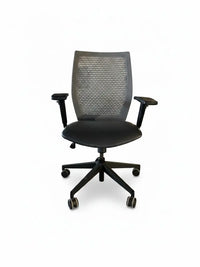 Krug - Aqua Tilter Office Chair